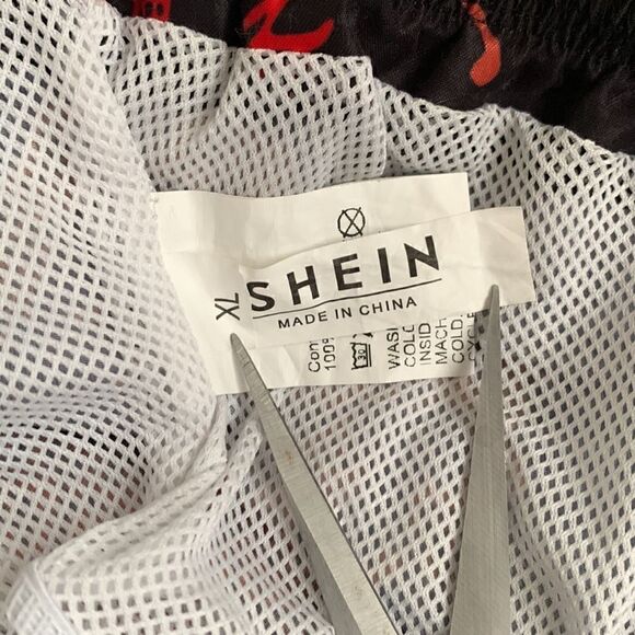 Shein the Dragons Print Men’s Swimming Shorts Size XL - Picture 5 of 6